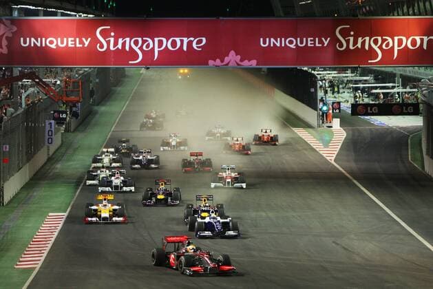 Lewis Hamilton (England McLaren Mercedes, vorn)  - ZUMAorl o0 Mc Laren Start starten o0 Starterfeld Teilnehmerfeld Fahrerfeld Totale
