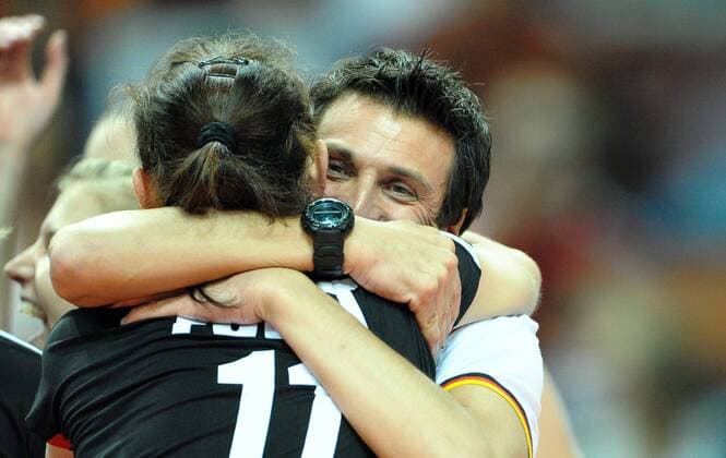 Bundestrainer GIOVANNI GUIDETTI (Deutschland, re.) - Jubel  20091001LUK039 o0 Jubel, Freude