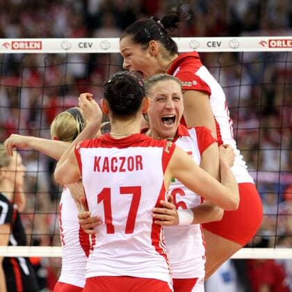 JOANNA KACZOR , ALEKSANDRA JAGIELO , KATARZYNA GAJGAL (POL) -  20091004CSJP3014