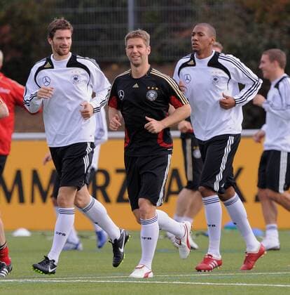 Deutschland, v.li.: Arne Friedrich, Thomas Hitzlsperger und Jerome Boateng 
