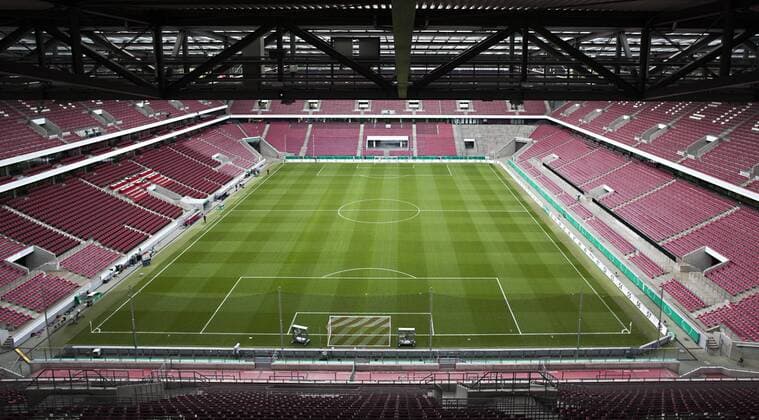 Rhein-Energie-Stadion - Heimspielstätte des 1. FC Köln o0 Stadion, Fußballstadion, innen, Innenansicht
