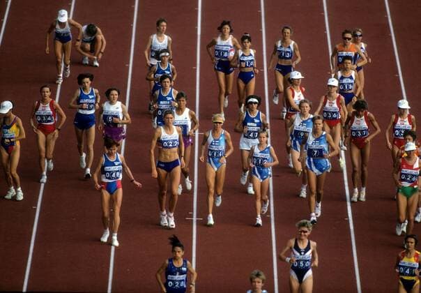 Teilnehmerfeld des Marathons der EM 1994 in Helsinki Leichtathletik EM Damen EM 1994, Marathon, Marathonlauf, Langstrecke, Nationaltrikot, Totale Helsinki