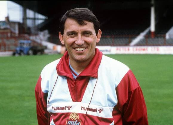 Fußball, Trainerhistorie, Aston Villa GRAHAM TAYLOR (ASTON VILLA Coach). . 