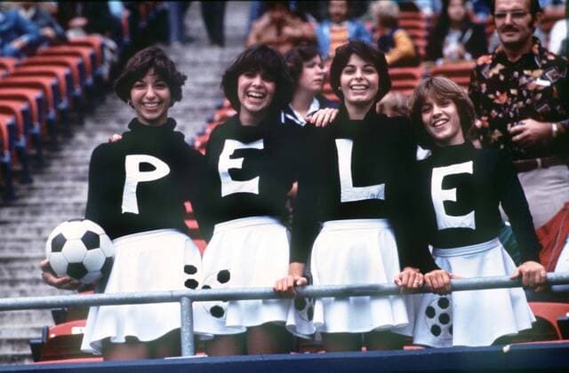 Pele female fans. Pele s Last Game before retiring from playing football. 