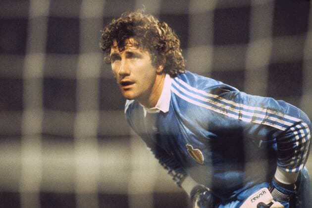 Torwart Jean Marie Pfaff (Belgien) - DEUTSCHSPRACHIGE SPORTZEITSCHRIFTEN UND -ZEITUNGEN NUR NACH RÜCKSPRACHE Fußball Länderspiel Herren Freundschaftsspiel 1984, Test, Testspiel, Nationalteam, Nationaltrikot, Einzelbild Brüssel