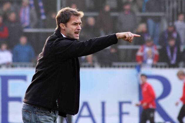 Trainer Christian Wück (Holstein Kiel) o0 Einzelbild