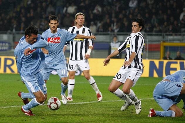 Jesus Datolo (SSC Neapel, L) erzielt ein Tor gegen Juventus Turin  o0 Juve