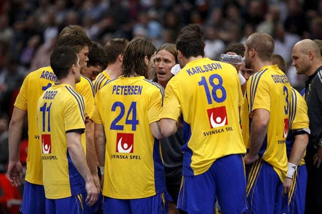 Co Trainer Staffan Olsson (SWE) bei einer Auszeit.
