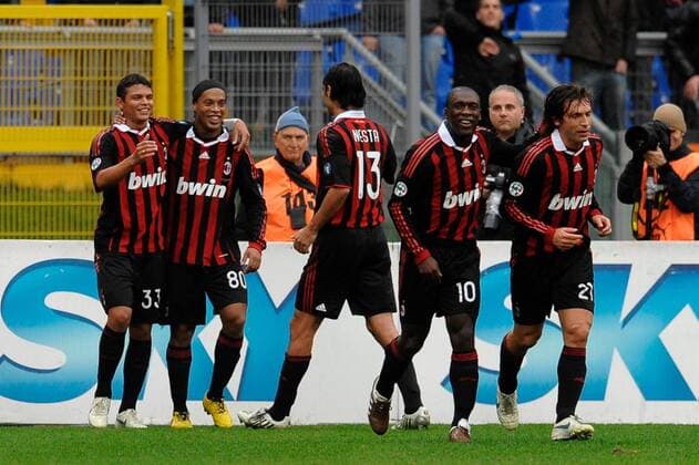 Jubel AC Mailand, v.li.: Thiago Silva, Ronaldinho, Alessandro Nesta, Clarence Seedorf und Andrea Pirlo - ANDREAXSTACCIOLI o0 Jubel Freude