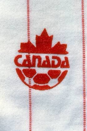 Verbandslogo Kanada, Teilnehmer der WM 1986 Fußball WM Herren WM 1986, Länderspiel, Nationalteam, Nationaltrikot Einzelbild Aufnahmedatum geschätzt