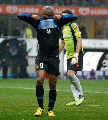 Mailand 29 11 2009 - Serie A: Inter Mailand (blau) - AC Florenz ACF Fiorentina (weiß): Samuel Eto O enttäuscht -  o0 etoo