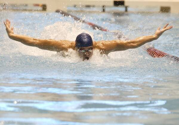 04 December 2009: Nathan Adrian from University of California placed third with a time of 46.62 in the 100 Yard Butterfly. Adrian competed at the AT&T Short Course National Championships held at the King County Aquatic Center in Federal Way, Washington. Icon5600912042528 o0 Delphin Schmetterling EDITORIAL USE ONLY