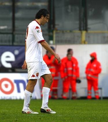 Cagliari Calcio (rot) - AS Rom (weiß) Luca TONI - ginoxmancini o0 Enttäuschung