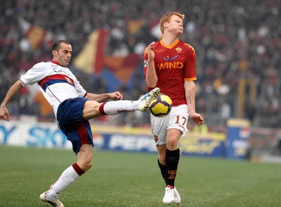 John Arne Riise (AS ROM) - Nenad Tomovic (Genoa) - AS ROM vs CFC Genua 1893 - Serie A Stadio Olimpico, Roma, 17 01 2010 - AntoniettaxBaldassarre