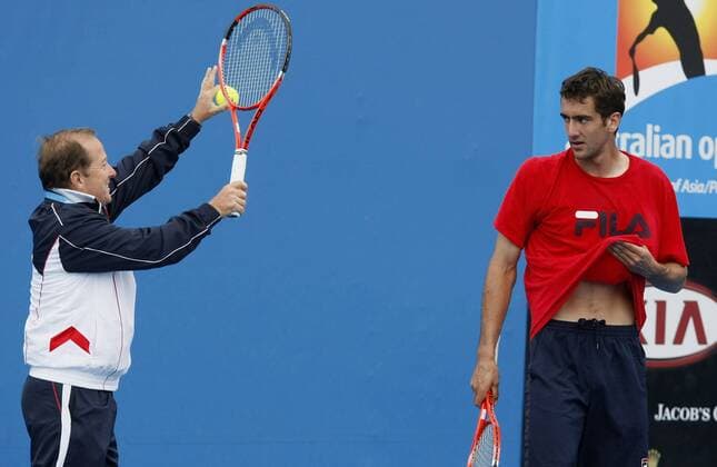Australien, Melbourne, Sport, Tennis, Grand Slam Tournament, Melbourne Park, Australian Open 2010, ATP Tennis Profi Marin Cilic (CRO) ) trainiert mit Coach Bob Brett.