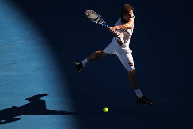 Igor Andreev, RUS, in the first round of 2010 Tennis Australian Open in Melbourne, 19 01 2010 - o0 Licht Schatten