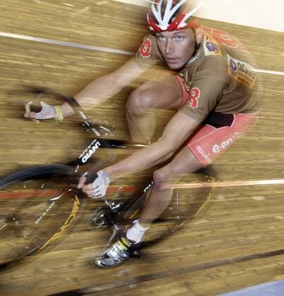 Marcel Barth, GER --- 99. Berliner Sechstagerennen Berlin, 28.01.2009 Velodrom o0 Langzeitbelichtung