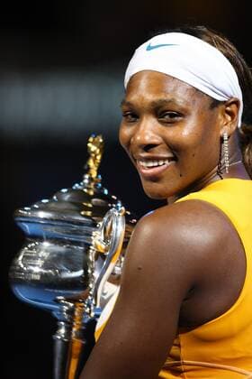 Serena Williams (USA) gewinnt die Australian Open 2010 o0 Sieg, Sieger, Pokal, Trophäe,