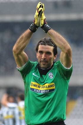 Ga Torino 14 02 2010 - Juventus Turin vs. Genoa CFC Gianluigi Buffon (Turin)  o0 Jubel, Freude,