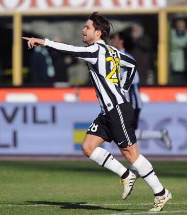 Diego (Juventus) jubelt. Bologna, 21 02 2010 FC Bologna (rot) - Juventus Turin (weiß) - Serie A 2009 2010 -