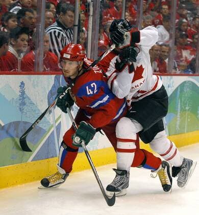 Russland (rot) - Canada (weiß), 47. Alexander RADULOV (RUS). 
