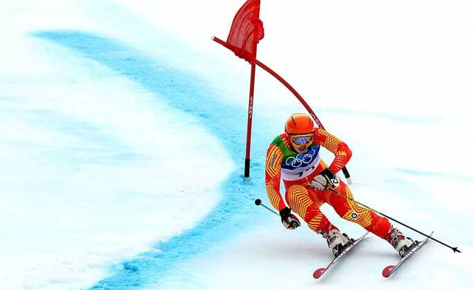 China s Xia Lina acts during the women s Giantslalom of Alpine Skiing at the 2010 Winter Olympic Games in Whistler, Canada, Feb. 25, 2010. 