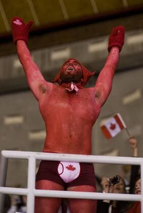 Feb. 26, 2010 - Vancouver, British Columbia, Canada - Olympics Mens 5000m Relay Short Track Speed Skating - Canadian fan celebrates the Canada s goldmedal in Mens 5000m Relay Finals Track Speed Skating at the 2010 Winter Olympic on February 26, 2010 in Vancouver, British Columbia. - ZUMAj89 o0 bemalt Bemalung Körperbemalung o0 Jubel Freude Sieg Olympiasieg kurios nackt