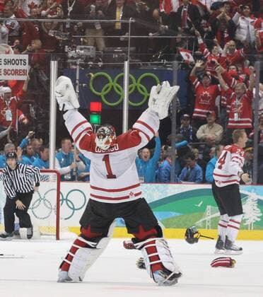 Feb. 28, 2010 - Vancouver, BC, Canada - VANCOUVER, BC: FEBRUARY 28, 2010 -- Canada s goalie Roberto Luongo celebrates after Canada beat the USA in the men s Goldmedal hockey match at Canada Hockey Place in Vancouver, BC during the 2010 Winter Olympics, February 28, 2010. - ZUMAw51 o0 Jubel Freude Sieg, Sieger, Olympiasieg, Olympiasieger,