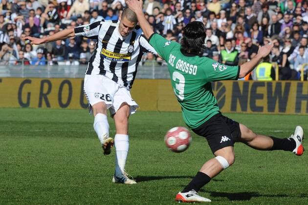 14 03 2010 - serie A Juventus Turin (schwarz weiß) - AC Siena(grün) Antonio Candreva 