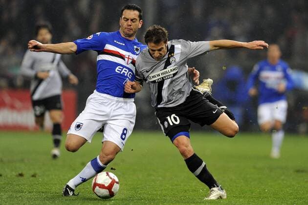 Genova 21 03 2010 - Sampdoria Genua (Blau) - Juventus Turin (Grau) - Alessandro Del Piero r. -Luciano Zauri 