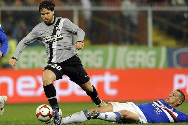 Genova 21 03 2010 - Sampdoria Genua (Blau) - Juventus Turin (Grau) - Diego l. -Angelo Palombo 