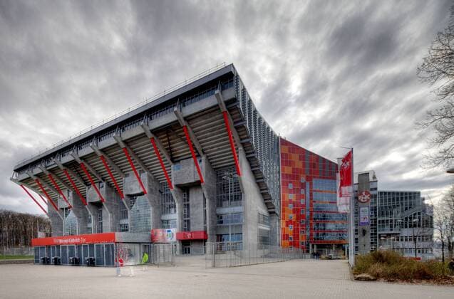 FUSSBALL: 2. Bundesliga, 1. FC Kaiserslautern, Lautern, 29.03.2010, Fritz Walter Stadion, o00 Fotostory