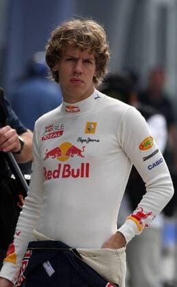 Friday Practice 1, Sebastian Vettel (GER), Red Bull Racing, RB6 -  o0 RB
