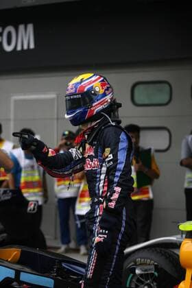 Qualifying, Mark Webber (Australien) at Pole Position, Red Bull Racing, RB6 pole position 