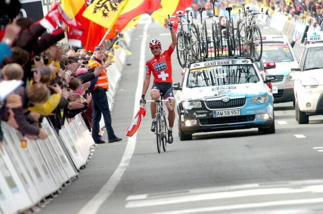 2010, Tour des Flandres, Saxo Bank - Sieger Fabian Cancellara, Ninove  o0 Freude Jubel Sieg Ziel