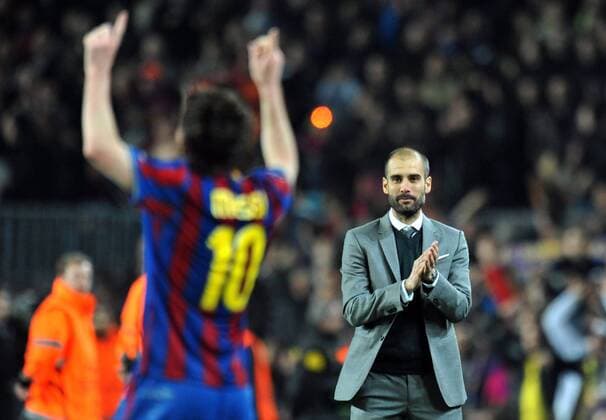 Football - soccer: UEFA Champions League, 2009 2010, FC Barcelona (Barca) - Arsenal FC London, , Trainer Josep Guardiola (re.) applaudiert Lionel Messi (beide FC Barcelona) - xHOCHxZWEIx xItalyxPhotoxPressx  o0 Jubel, Freude, Pep