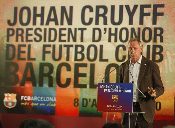 Johan Cruyff (Niederlande) wird zum Ehrenpräsidenten des FC Barcelona ernannt -  o0 Barca, privat