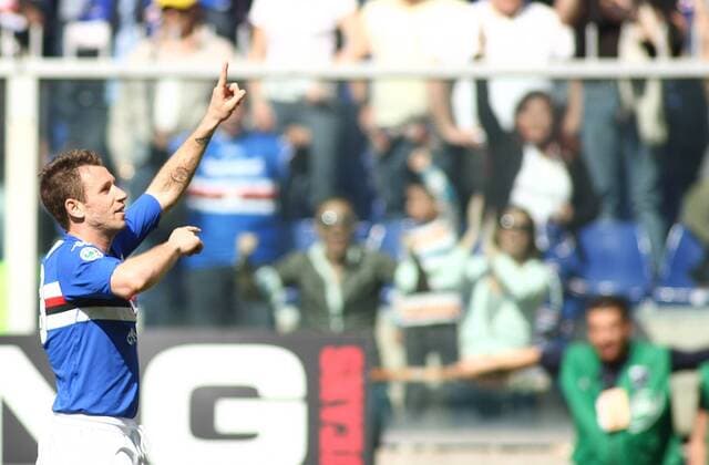18.04.2010, Genua - Serie A 2009 2010 - Sampdoria Genua (blau) vs AC Milan (rot) 2:1 --- Antonio Cassano jubelt über das 1-1 ---  o0 Jubel Freude