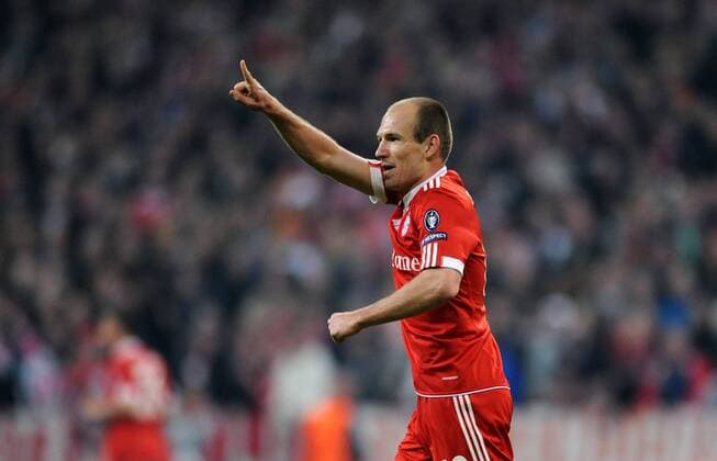 FUSSBALL International Champions League Hinspiel SAISON 2009 2010 FC Bayern Muenchen - Olympique Lyon 21.04.2010 Jubel nach dem 1:0 Arjen Robben (FCB)  o0 Freude o00 Einzelbild