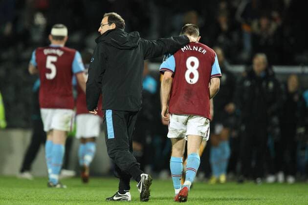 Villa Coach Martin O Neill congratulates James Milner at the end of the game Barclays Premier League Hull City v Aston Villa 21st April, 2010 EDITORIAL USE ONLY. No use with unauthorised audio, video, data, fixture lists, club league logos or live services. Online in-match use limited to 120 images, no video emulation. No use in betting, games or single club league player publications. o0 Oneill