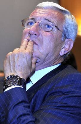 Präsentation des Buches - Attacante nato - (geboren als Stürmer) - von Stefano Borgonovo - Nationaltrainer Marcello Lippi (ITA)  o0 geborener