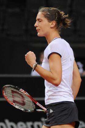 27.04.2010, Porsche Tennis Grand Prix 2010, 1nd Round, Andrea Petkovic (GER) o0 Freude Jubel