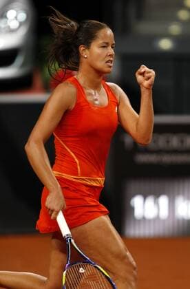 Porsche Tennis Grand Prix, WTA Tour, Damen Turnier in Stuttgart, Ana Ivanovic (SRB) macht die Faust und jubelt o0 Freude Jubel