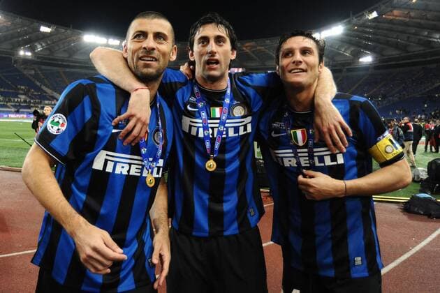 Inter Mailand ist Pokalsieger 2009 2010 - V.li.: Walter Samuel, Diego Milito und Javier Zanetti  o0 Pokalfinale, Jubel, Freude