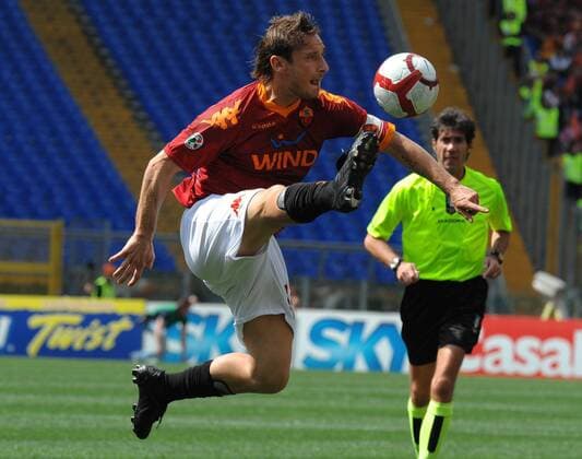 Francesco Totti (Rom), AS Rom (rot) - US Cagliari Calcio (weiß) AntoniettaxBaldassarre