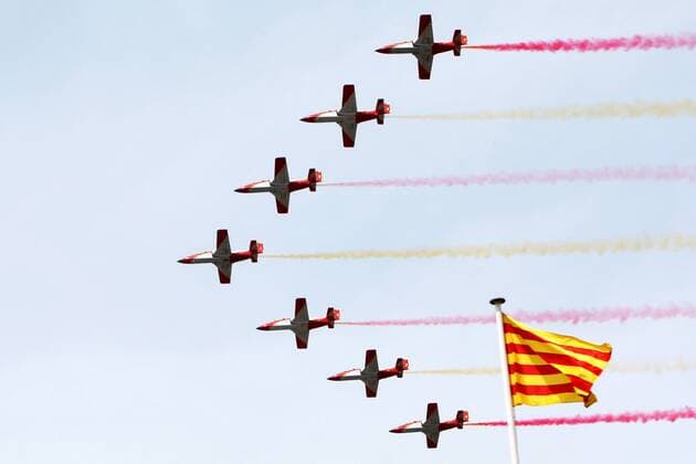 May 09, 2010 - Barcelona, Spain - Catalunya Air display. ..Formula One World Championship, Rd 5, Spanish Grand Prix, Race  - ZUMAorl