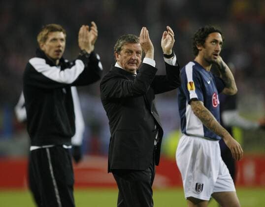 Fußball, Trainerhistorie FC Fulham von 1904 bis heute Fulham s coach Roy Hodgson applauds the fans - UEFA Europa League Final, Atletico Madrid vs. FC Fulham 12th May, 2010 EDITORIAL USE ONLY. No use with unauthorised audio, video, data, fixture lists, club league logos or live services. Online in-match use limited to 120 images, no video emulation. No use in betting, games or single club league player publications.