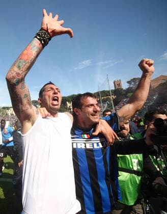 Marco Materazzi (L) und Dejan Stankovic jubeln - Inter Mailand ist Italienischer Meister -  o0 Jubel Freude
