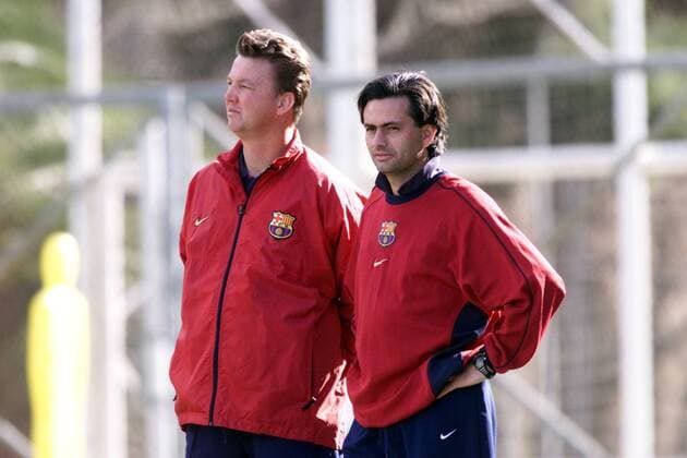 Trainer Louis VAN GAAL (li.) und Co Trainer Jose MOURINHO (beide FC Barcelona) 