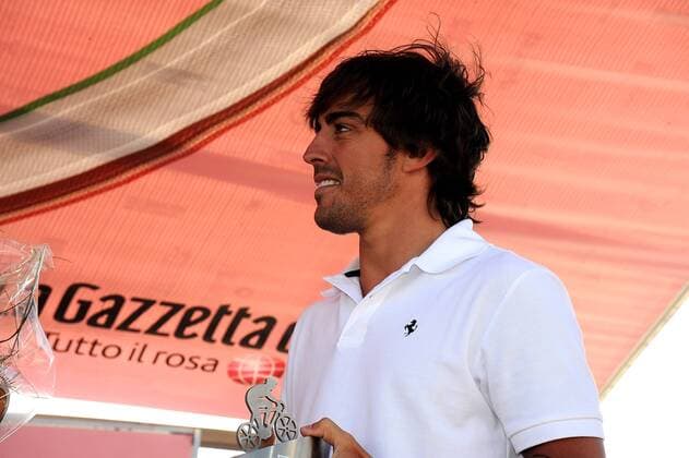 2010, Giro d Italia, stage 16: San Vigilio di Marebbe - Plan de Corones , Fernando Alonso (ESP),  o0 Motorsport F1 Formel 1 privat